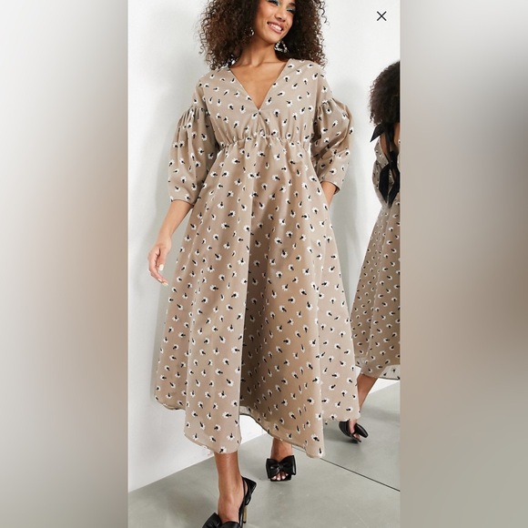 ASOS midi Bow Back dress in embroidered daisy in mushroom - Picture 1 of 3
